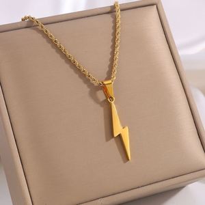 Collier en acier inoxydable doré de luxe, tendance, élégant, simple, avec pendentif cœur, bijou stylé et à la mode, cadeau idéal pour - Product Image 5