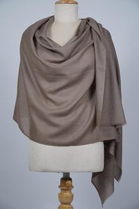 Luxury Cashmere Fine Wool Stole Plain Hand Dyed Soft Lightweight <b>Shawl</b> <b>Wrap</b> Elegant Women Fashion Accessories - Product Image 2