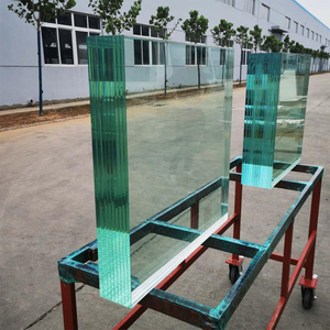 Plaques <span class=keywords><strong>de</strong></span> <span class=keywords><strong>verre</strong></span> trempé ultra-claires et solides <span class=keywords><strong>de</strong></span> 6 mm à 12 mm pour applications industrielles, solaires, extérieures et décoration <span class=keywords><strong>de</strong></span> salle <span class=keywords><strong>de</strong></span> bain - Product Image 6