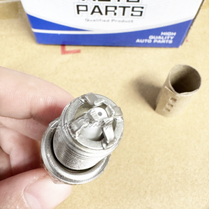 Vente en gros 0242236562 FGR7DQP + 48 Résistance Iridium De Autos Bujias <span class=keywords><strong>Bougie</strong></span> d'allumage pour BMW E46 E39 E38 Audi a pour BMW E46 E39 E38 - Product Image 4