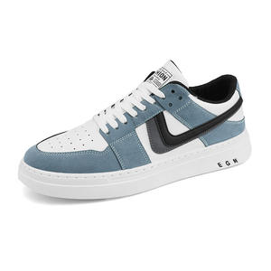 รองเท้าผ้าใบผู้ชายขายดี ระบายอากาศได้ดี แบบผูกเชือก สวมใส่สบาย เหมาะสำหรับเดิน วัสดุหน้ารองเท้า PU พื้นรองเท้าด้านนอกทำจากยาง - Product Image 1