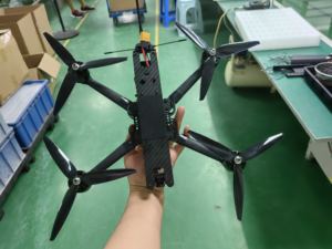 SpiderRC.HK FPV drone 7 pouces correspondant 5.8G 3W VTX Distance de vol 10km Servo Caméra - Product Image 5