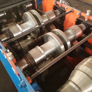 Meilleur prix matériau de construction profilé canal forme rouleau de métal formant la machine coupe hydraulique en acier chapeau haut de forme Purlin Machine - Product Image 4