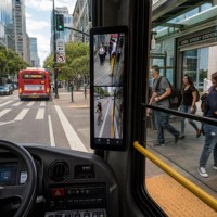 Sistem Kamera IP68 Dual Vision Kelas II IV dengan Layar Elektronik Spion Belakang 12,3 Inci untuk Bus Transit dan Truk Armada