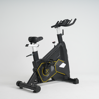 Vélo de spinning d'intérieur avec moniteur numérique pour le suivi des progrès de la condition cardiovasculaire