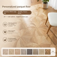 Parquet en chêne de Versailles de qualité supérieure |   Planche de bois à motif de feuilles irrégulières |   Motif en chevrons