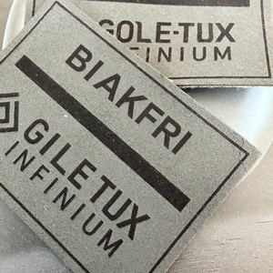 Étiquettes personnalisées pour vêtements en jean, patchs de design, étiquettes en cuir gaufré pour vêtements - Product Image 3