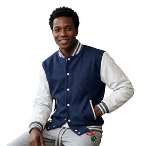 Veste universitaire grise pour homme avec manches blanches, coupe classique, col rabattu, fermeture boutonnée, plusieurs couleurs disponibles, personnalisable - Product Image 5