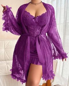 Ensemble de lingerie sexy en dentelle transparente pour femme, deux pièces, robe de nuit en maille avec robe de chambre, pyjama transparent - Product Image 6