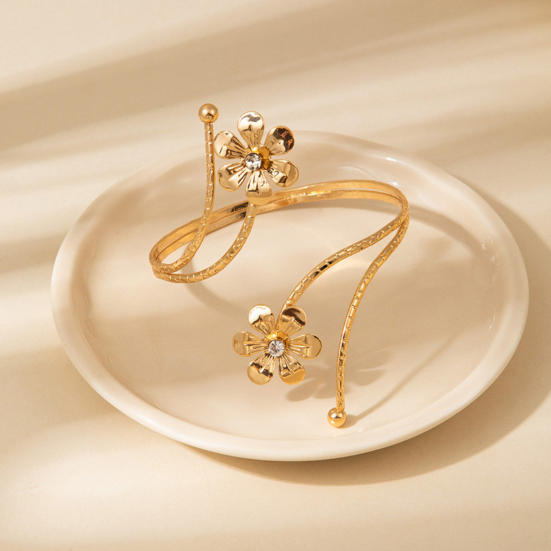 L533-8 gold