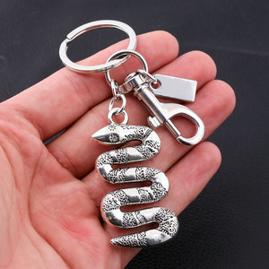 Accesorio <span class=keywords><strong>para</strong></span> bolso: Llavero y colgante de metal con diseño de serpiente de la suerte <span class=keywords><strong>para</strong></span> bolso de mano y bandolera de mujer <span class=keywords><strong>Coach</strong></span> - Product Image 4