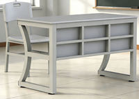 Bureau et chaise d'école philippins avec structure métallique, tables et chaises modernes pour enseignants, bureaux, salles de classe et salles de réunion
