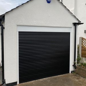 Porte de <span class=keywords><strong>garage</strong></span> électrique intelligente noire en aluminium de luxe polyvalente et personnalisable pour la maison - Product Image 3