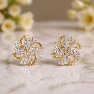 Orecchini a Perno E1571 in Oro Bianco con Fiore e Zirconi, Gioielli Trendy da Festa per Donne - Product Image 2