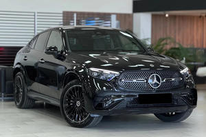 Voitures d'occasion entièrement équipées 2025 <span class=keywords><strong>Mercedes</strong></span> <span class=keywords><strong>GLC</strong></span> Coupé 220 d 4Matic AMG Line 2025 prêtes à être expédiées - Product Image 2