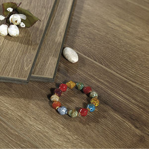 Suelo Laminado FYCY Click System de MHDF/HDF/MDF, AC3 Económico, Diseño Espiga, Acabado Mármol Sensa, Alto Brillo, Tecnología Alemana - Product Image 3