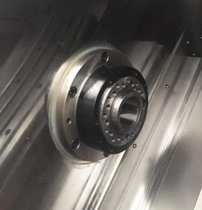 Tour à métaux à lit incliné HANSUN à haute précision, 8 outils, type gang, 6 pouces, broche simple, commande CNC Fanuc, modèle HS46C, 2 axes - Product Image 3