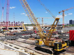 Competitive Price Hydraulic Crawler <b>Crane</b> 85 Ton XGC85, for Bridge and Wind Power Construction - Product Image 6