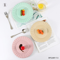 Assiette ronde en porcelaine personnalisée, bord ondulé, assiettes en céramique, vaisselle