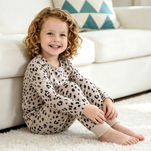 Conjunto de Pijama Infantil con Estampado de Leopardo, Viscosa de Bambú, Manga Larga, Ropa de Dormir Personalizada para Niñas Grandes, ODM OEM, Hecho en Vietnam - Product Image 2