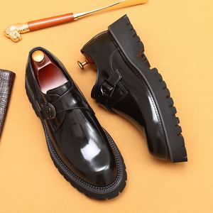 Chaussures en cuir à semelle épaisse pour hommes, style britannique, décontractées et habillées, en cuir véritable, à boucle, à bout pointu, légères, toutes saisons - Product Image 4