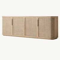 Meuble TV de luxe français au design moderne du milieu du siècle, fait main, à 4 portes, avec panneaux en rotin tressé, pour hôtel et salon