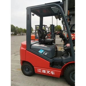 Chariot élévateur compact diesel JAC Logistics Machinery CPCD18J de 1,8 tonne avec hauteur de levage de 3000 mm, mât duplex, pneus pneumatiques - Product Image 6