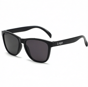 Lunettes de soleil polarisées classiques et tendance 2026 UV400 pour l'extérieur, vente en gros, logo personnalisé, pour hommes, femmes, sport, voyage, tir - Product Image 2