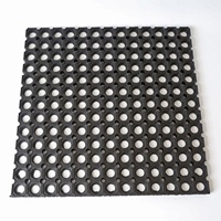 Tapis en caoutchouc antidérapants pour stations marines et de ski, tapis en caoutchouc perforés pour drainage, produits en caoutchouc durables