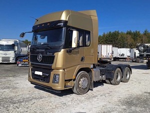 Shacman X3000 6x4 Towing Transport <b>Tractor</b> Truck Container Chassis Semi-<b>trailer</b> EURO EURO 2/3/4 90-120T Truck Dealer - Product Image 6