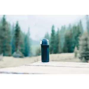 Taza térmica reciclada de fácil cierre, dispositivos sostenibles - Product Image 5