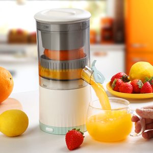 Extracteur de jus lent portable Dericsson 200W rechargeable par USB pour fruits, idéal pour la maison et l'extérieur - Product Image 3