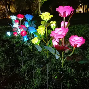 Vendita calda per esterni in acciaio inox Led paesaggio luce di Rose 3 5 Led luce del fiore di rosa solare per la decorazione del giardino di casa