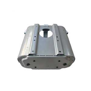 Soportes para tanques de combustible compatibles con las series LC70, LC76, LC78 y LC71. - Product Image 1