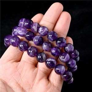 กำไลข้อมืออเมทิสต์ธรรมชาติขายส่ง หลายขนาด 6/8/9/10/12 มม. สไตล์ฮวงจุ้ยทางศาสนา สำหรับงานแต่งงานหรือเป็นของขวัญสำหรับผู้หญิงผู้ชาย - Product Image 2