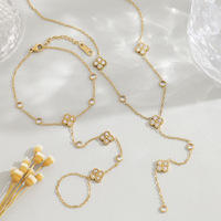 Collier Lariat Trèfle en Acier Inoxydable Plaqué Or 18K avec Pavé de Zirconiums Cubiques et Chaîne de Main pour Femme – Vente en Gros OEM