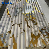 Alternative écologique au bois pour l'intérieur, panneau mural et de plafond en WPC à rainures 3D, revêtement mural intérieur en composite plastique PVC