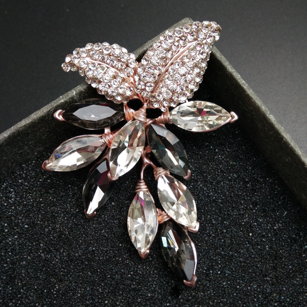 Crystal Flower Large Grape Pins and Brooches Jewelry Crystal Flower Large Grape Pins and Brooches Jewelry