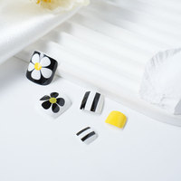 24 faux ongles d'orteil en acrylique de luxe à motif étoilé, réutilisables, taille unique, livrés avec de la colle gelée en cadeau