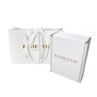Logo personnalisé de luxe recyclable carton ondulé pressé sur poste de sous-vêtements t-shirt vêtements pli sac d'emballage cadeau boîtes d'expédition postale