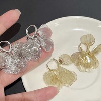 Anting Gantung Daun Ginkgo Bergaya Baru untuk Wanita, Warna Emas, Anting Kancing Temperamen, Perhiasan Harian Terbaru, Hadiah