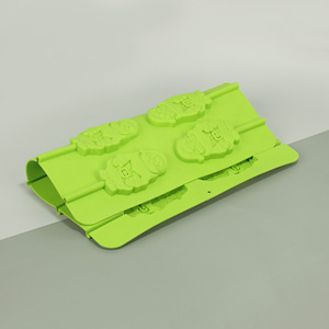 Silicone <b>Candy</b> Mold Santa Claus Shape Green Baking Molds For Birthday Party DIY Crafts - Product Image 3