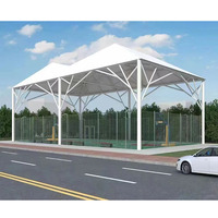 Structure de membrane tendue moderne haute résistance pour terrain de padel et tente de terrain de football avec conception ignifuge et durable