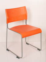 Échantillon gratuit Mobilier de bureau empilable et ergonomique en plastique pour ordinateur Chaise de conférence de visiteur d'événement de train pour salle de réunion