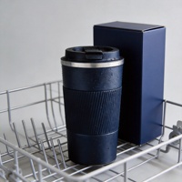 Gobelet à café de style moderne avec couvercle SmoothSip, tasse de voyage anti-fuite de 16 oz pour porte-gobelet de voiture