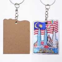 Porte-clés personnalisable en bois avec feuille d'argent, motif chiot animé en forme de cœur, souvenirs de voyage colorés, vente directe usine, logo personnalisé