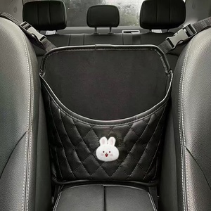 Sac de rangement multifonctionnel suspendu pour siège central et console centrale de voiture - Product Image 6