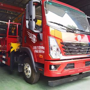 รถบรรทุกติดเครน Sinotruk 6.3 ตัน พร้อมกระบะบรรทุกสินค้าขนาด 5.5 เมตร สำหรับงานก่อสร้างอาคาร - Product Image 4