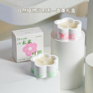 YUHUAN Flower Shaped Scented Candles 40g Soy Wax Handmade Fragrance Decor For Home Gift - Product Image 5
