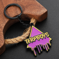 Porte-clés personnalisé sur mesure avec logo, texte, lettre, triangle, style graffiti en émail, porte-clés 3D pour sac, clés, cadeau